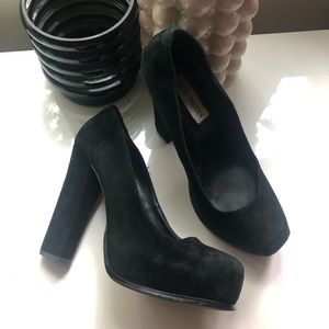 Steve Madden black platform pumps 7.5